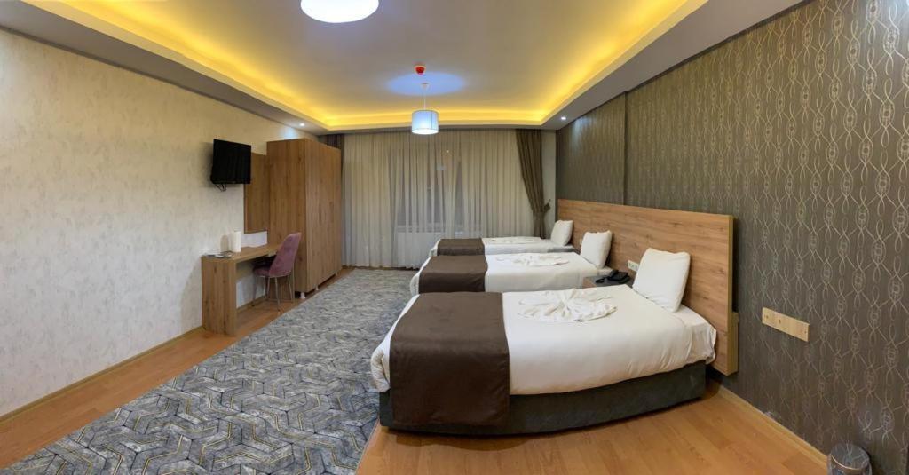 ואן Indiana Hotel מראה חיצוני תמונה