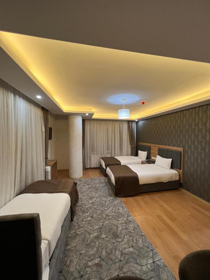 ואן Indiana Hotel מראה חיצוני תמונה