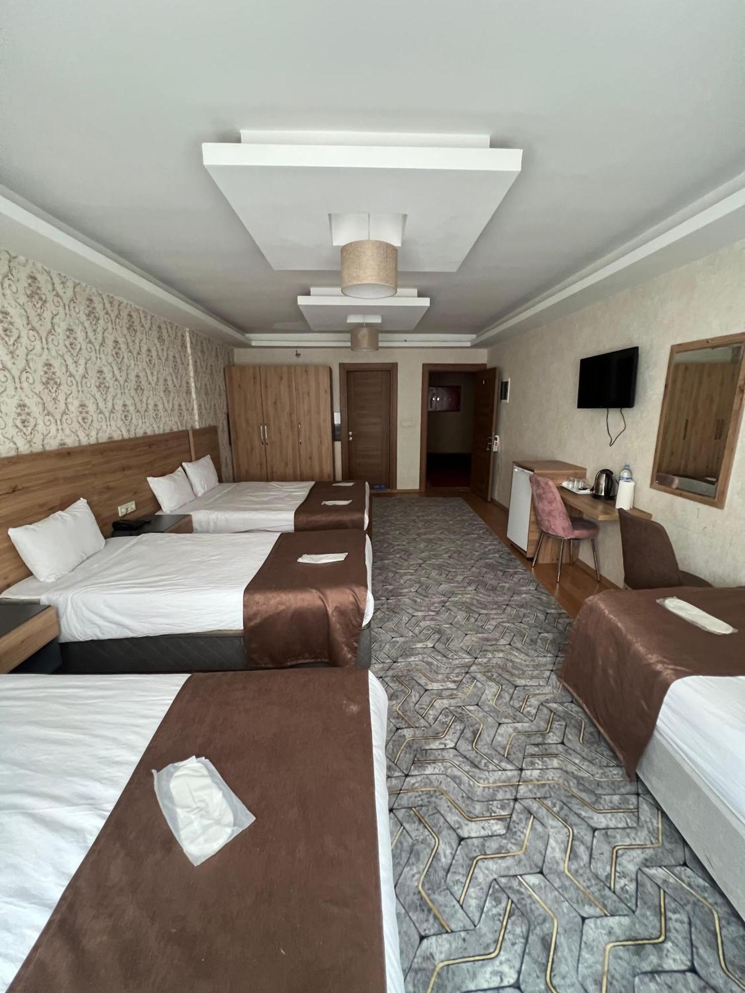ואן Indiana Hotel מראה חיצוני תמונה